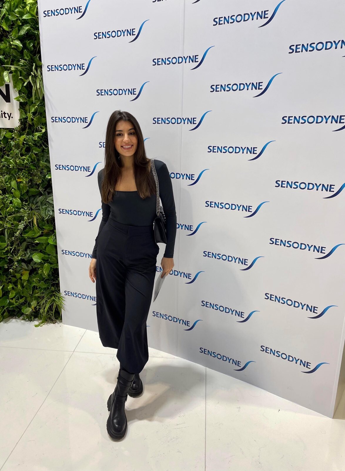 1174 1600 0 02 05 de93375892090d13163be7a0c6066e7b7dbd5cb5250f5c626d927101c31ed9a7 1c6dc8b2df95bc